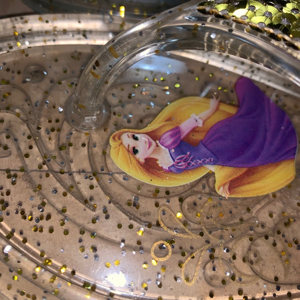 New Princess Sandals - Picture 4 of 7